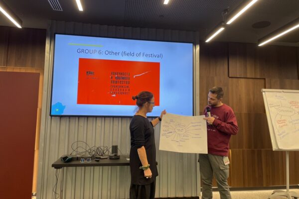Teaching (9)